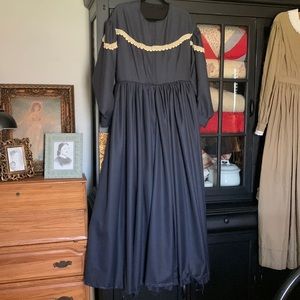 Civil War Women’s Wool Suiting Day Dress